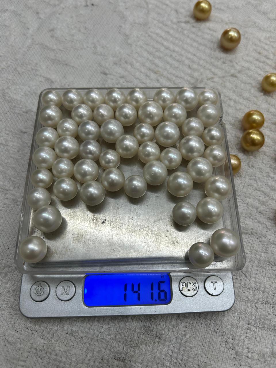 kilau luster cermin mutiara Lombok South Sea nacre tebal pantulan tajam cahaya dalam ukuran carat clarity